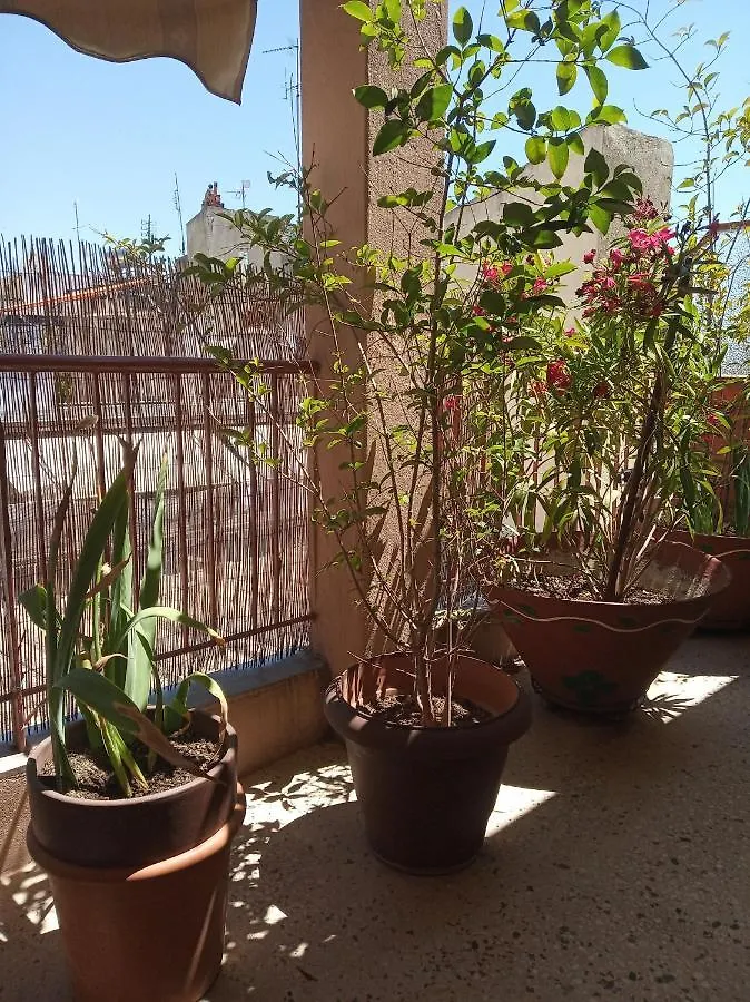 Cosy Penthouse -Up To 6 Guests- In The City Centre! سالونيك