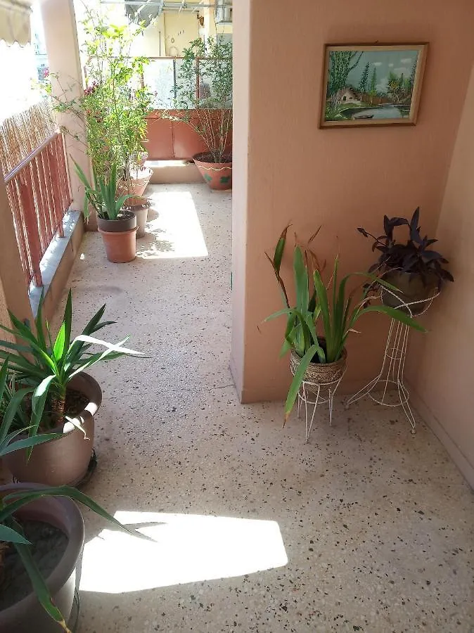 Cosy Penthouse -Up To 6 Guests- In The City Centre! Saloniki Apartament