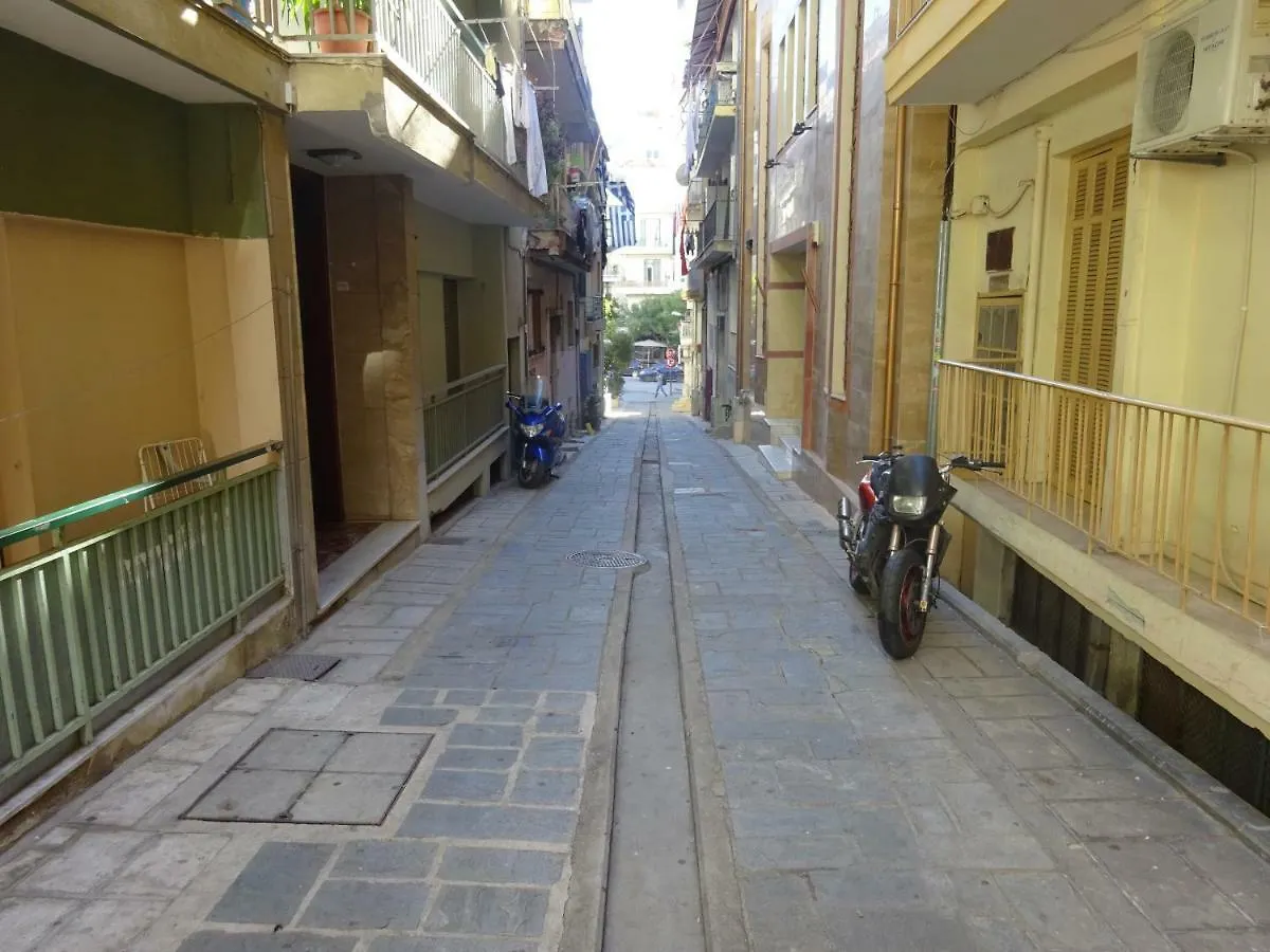 Cosy Penthouse -Up To 6 Guests- In The City Centre! Saloniki Grecja